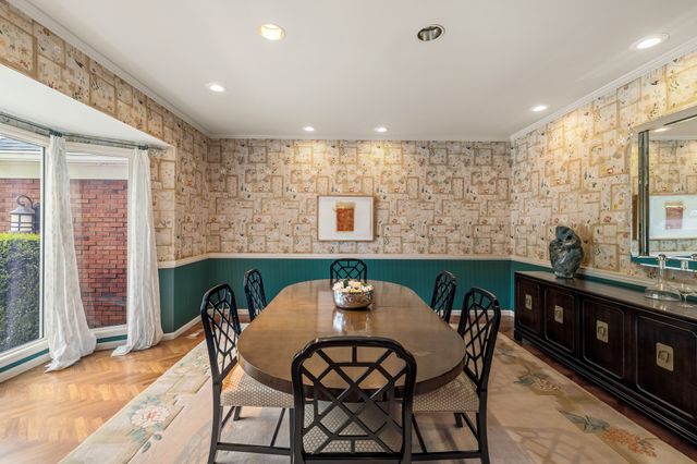 2900 Cayuga Point, Des Moines, IA 50321