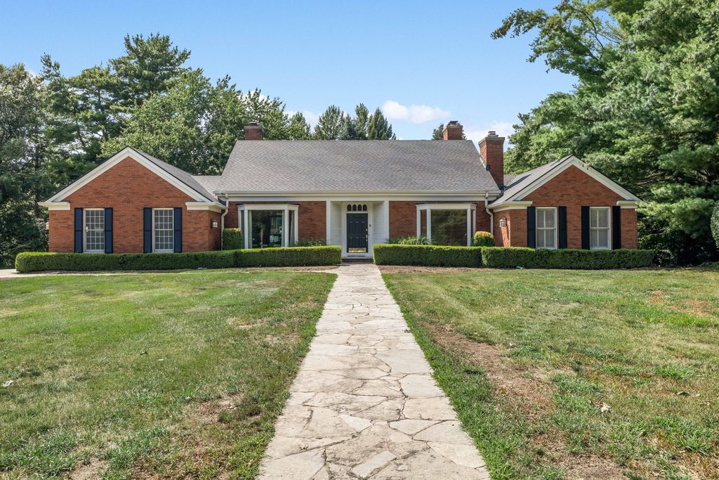 2900 Cayuga Point, Des Moines, IA 50321