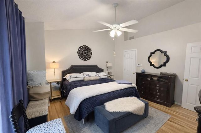 1401 Wedgewood Court 1401, Sandy Springs, GA 30350