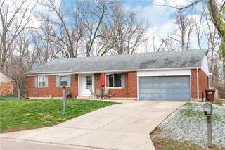 913 Debbie Court, Clayton, OH 45415