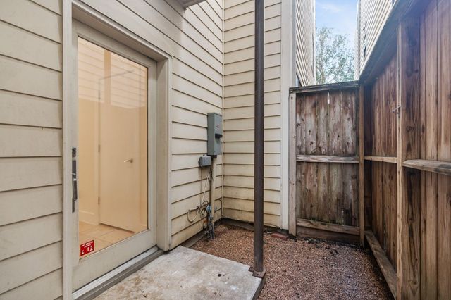 4106 Spencer Street A, Houston, TX 77007