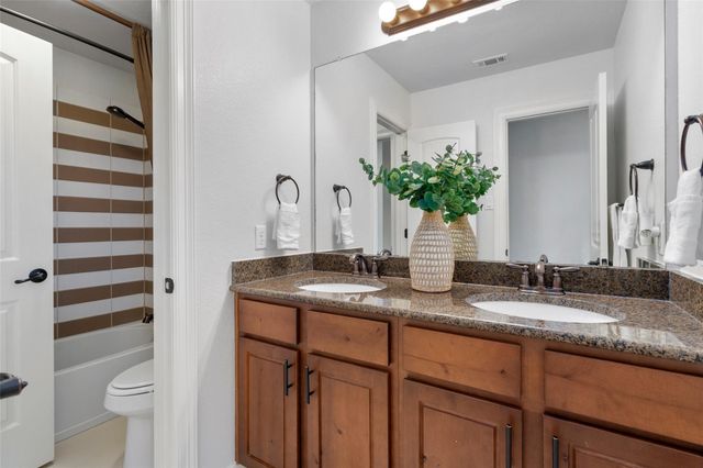 19601 Wearyall Hill LN, Pflugerville, TX 78660