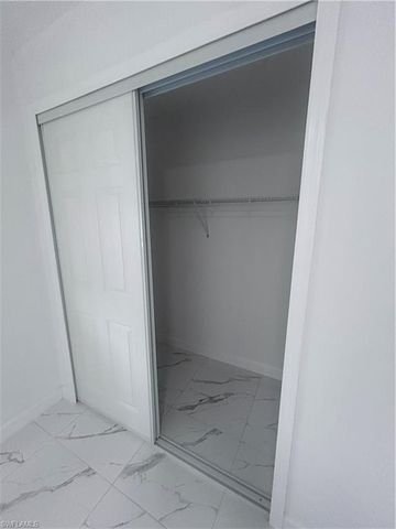 2655 Market ST, Fort Myers, FL 33916