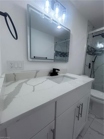 2655 Market ST, Fort Myers, FL 33916