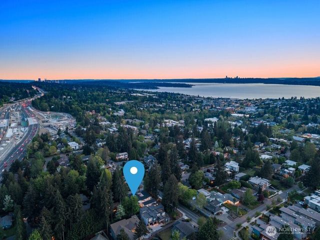 11610 NE 92nd Street, Kirkland, WA 98033