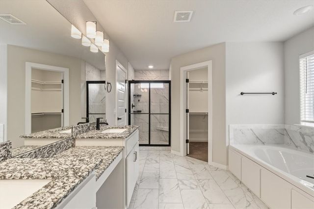 224 S Benchmark Lane, Fayetteville, AR 72704