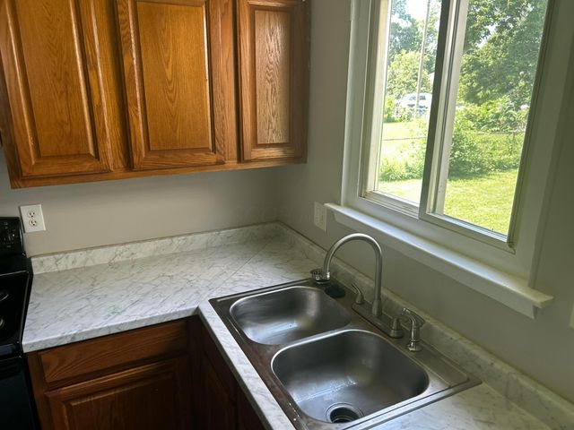 1680 Cordell Avenue, Columbus, OH 43219