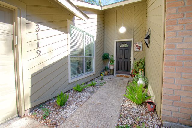 3119 Village Woods Drive, Houston, TX 77339
