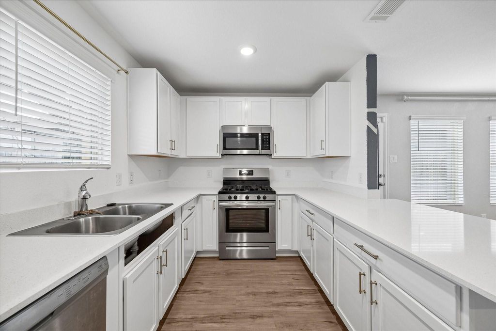 22014 Birchwood River Trail Trail, New Caney, TX 77357