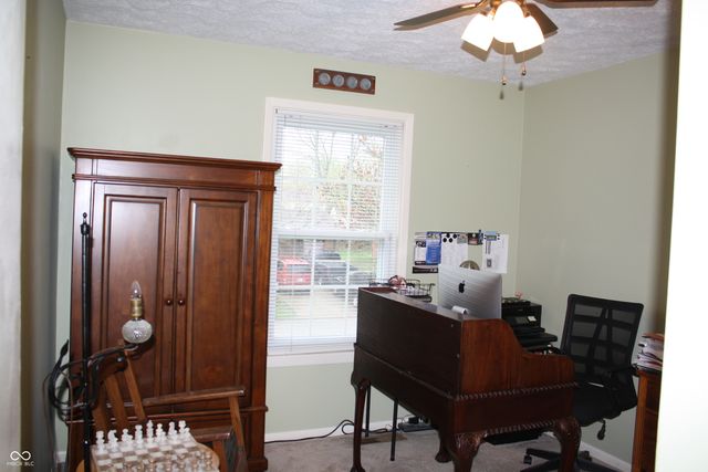 8437 Lockwood Lane, Indianapolis, IN 46217