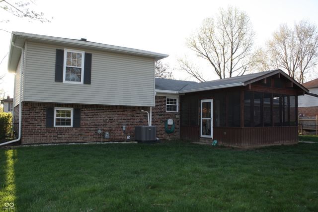 8437 Lockwood Lane, Indianapolis, IN 46217