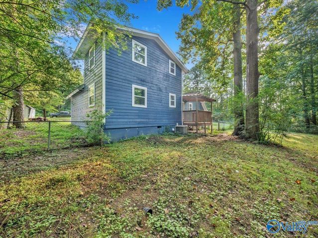445 Mat Morrow Drive, Arab, AL 35016