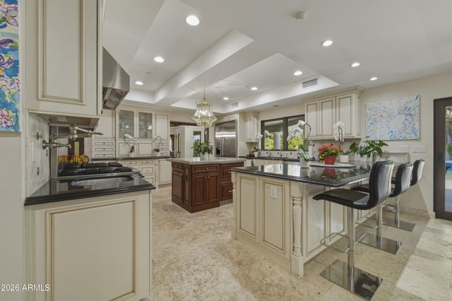 6611 N 64TH Place, Paradise Valley, AZ 85253