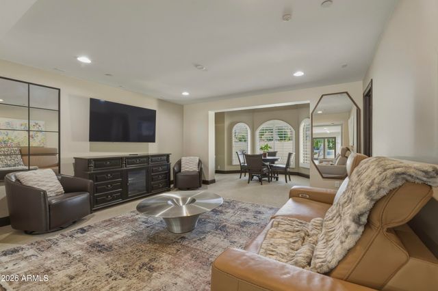 6611 N 64TH Place, Paradise Valley, AZ 85253