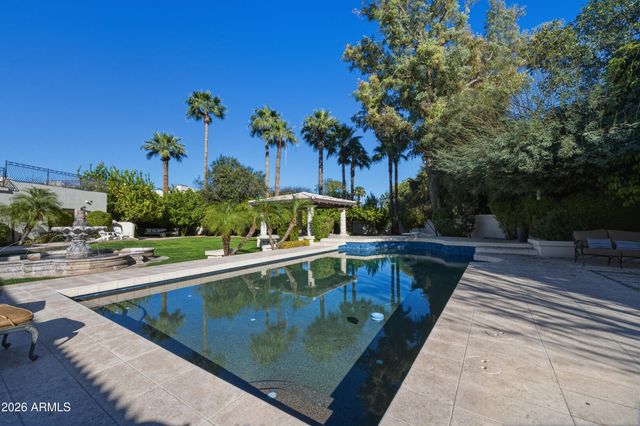 6611 N 64TH Place, Paradise Valley, AZ 85253