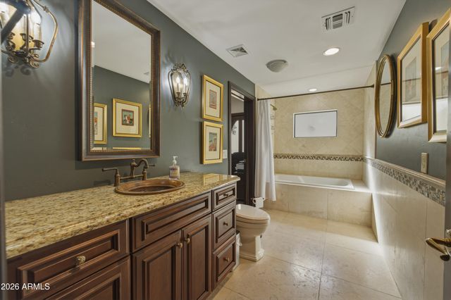 6611 N 64TH Place, Paradise Valley, AZ 85253