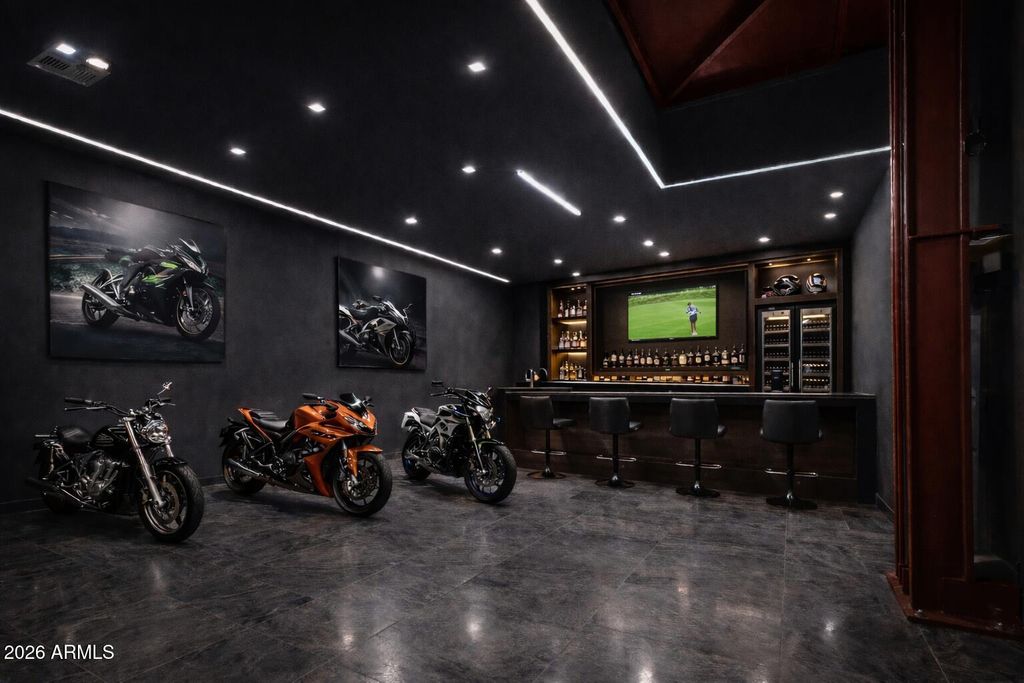 Image 36 of property listing at 6611 N 64TH Place, Paradise Valley, AZ 85253