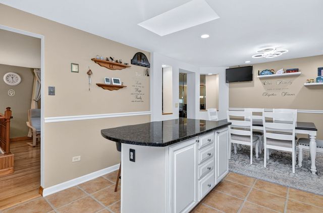 1514 Princeton Lane, Schaumburg, IL 60193