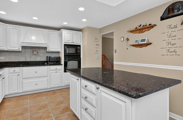 1514 Princeton Lane, Schaumburg, IL 60193
