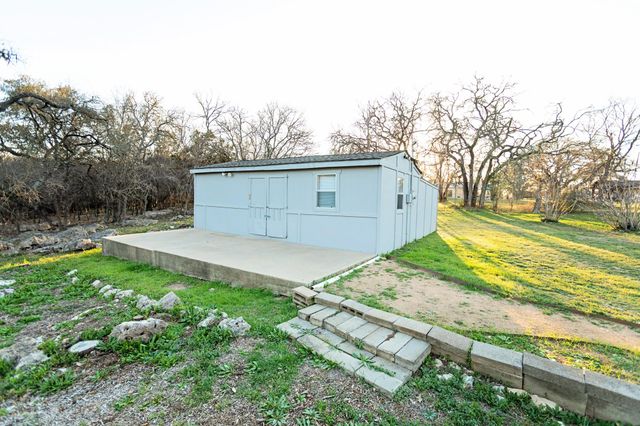 603 Oakwood DR, Buda, TX 78610