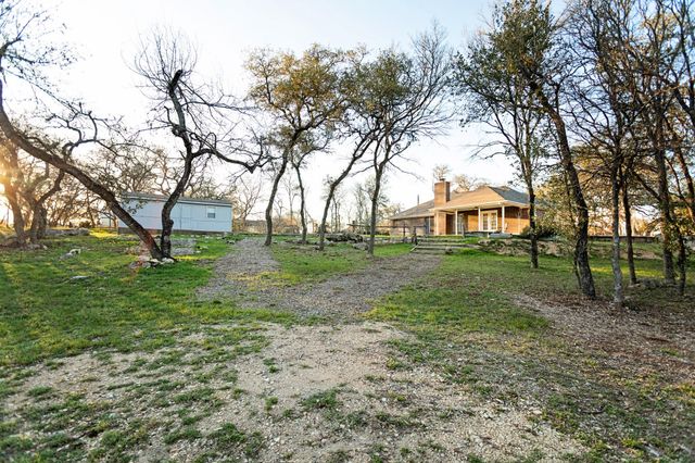 603 Oakwood DR, Buda, TX 78610