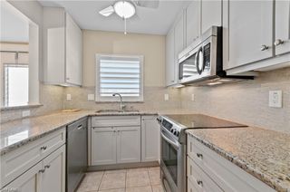 490 Broad AVE S H490, Naples, FL 34102