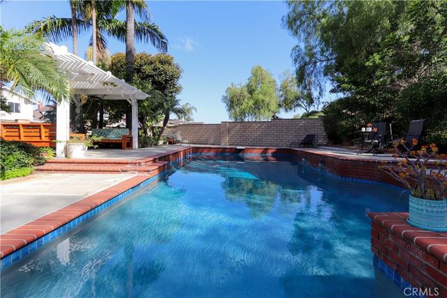 29012 Mira, Laguna Niguel, CA 92677