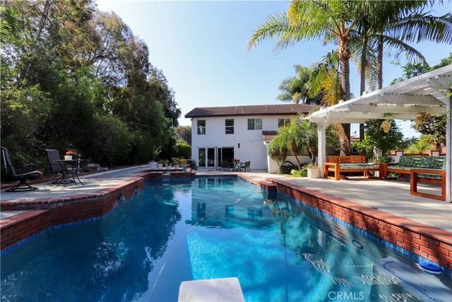 29012 Mira, Laguna Niguel, CA 92677