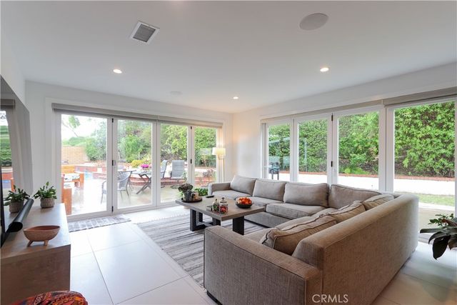 29012 Mira, Laguna Niguel, CA 92677
