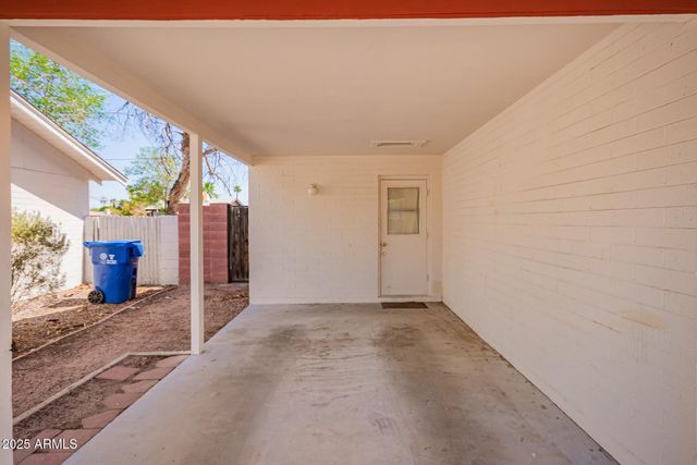 1711 S HARDY Drive, Tempe, AZ 85281