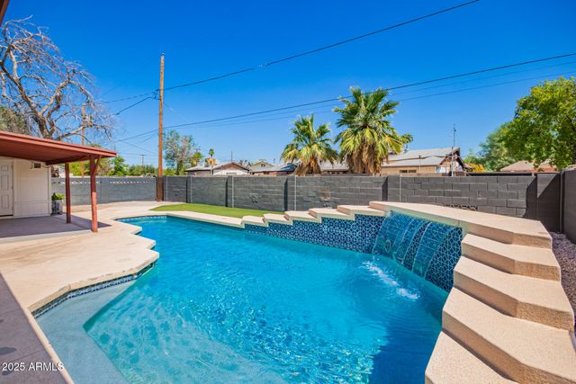 1711 S HARDY Drive, Tempe, AZ 85281