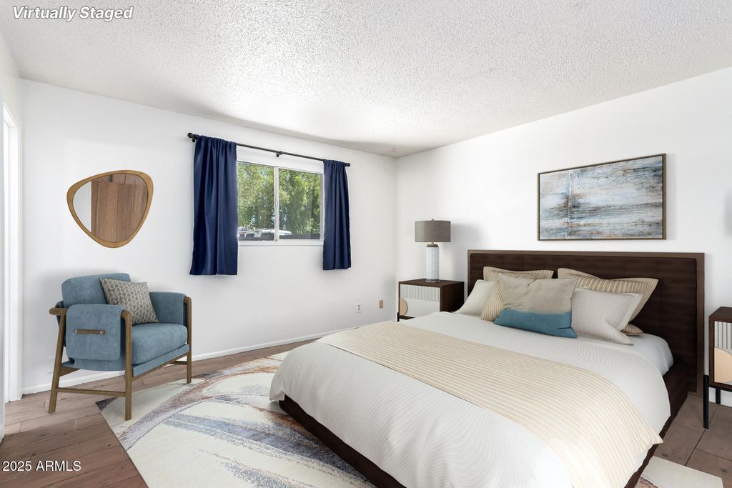 Image 15 of property listing at 1711 S HARDY Drive, Tempe, AZ 85281