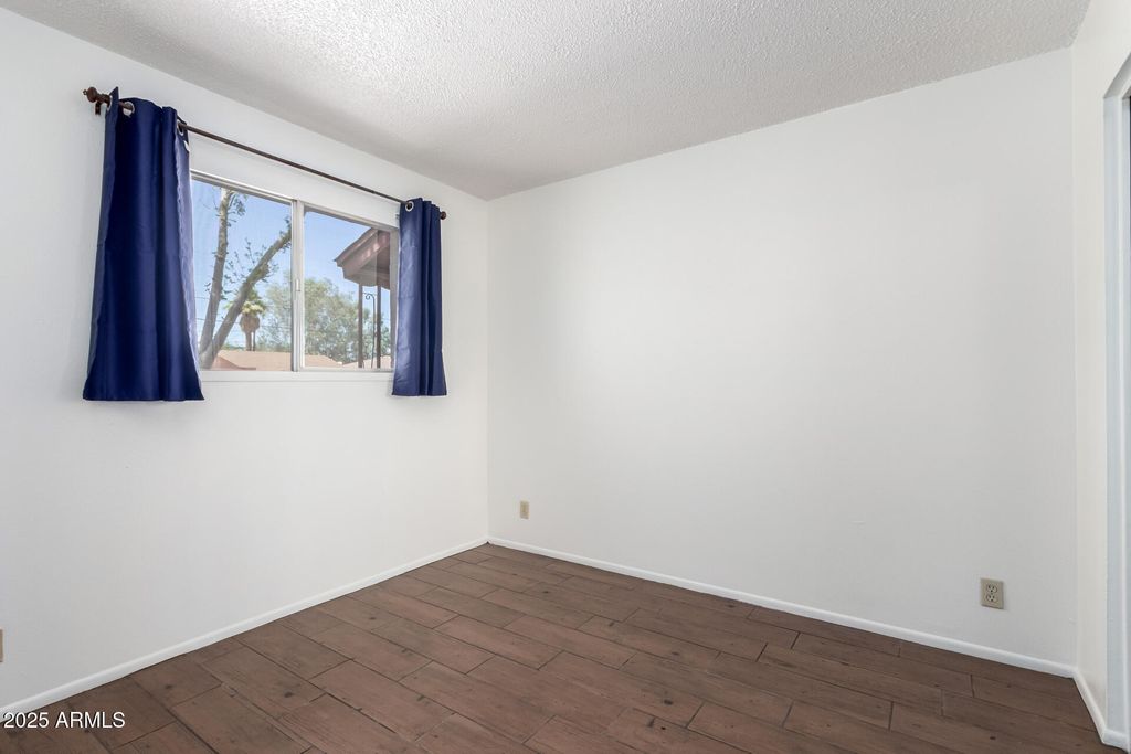 Image 24 of property listing at 1711 S HARDY Drive, Tempe, AZ 85281