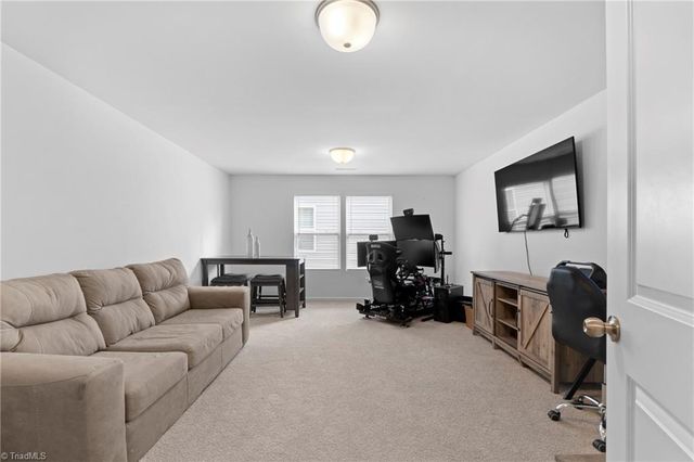 1380 Finwick Drive, Pfafftown, NC 27040