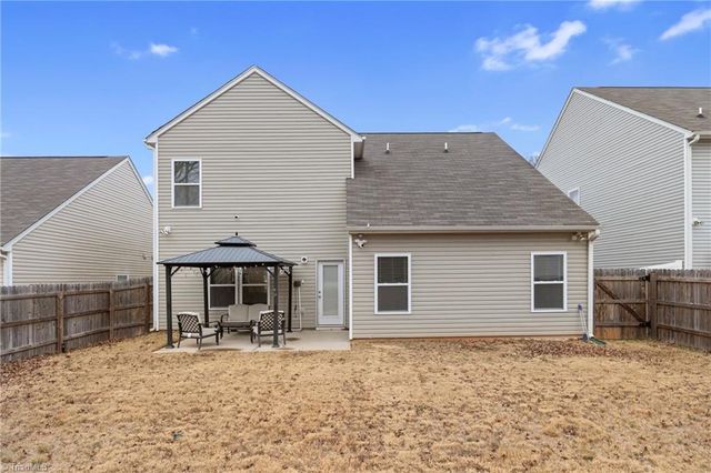 1380 Finwick Drive, Pfafftown, NC 27040