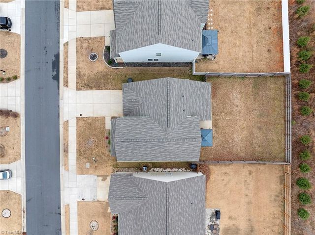 1380 Finwick Drive, Pfafftown, NC 27040