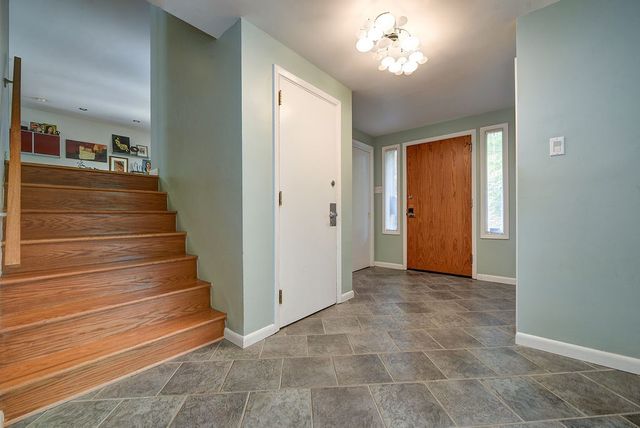 300 S Lang Avenue, Point Breeze, PA 15208