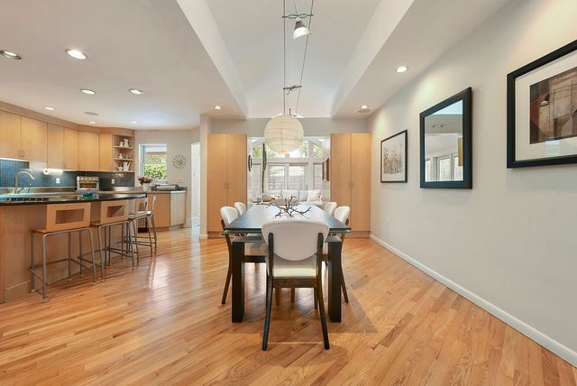300 S Lang Avenue, Point Breeze, PA 15208