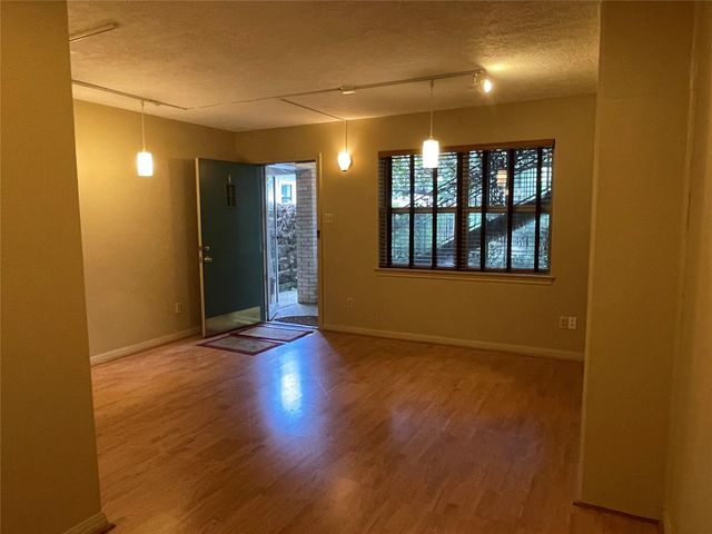 1324 Cortlandt Street 1, Houston, TX 77008