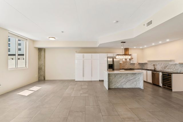 1617 N Flagler Drive, West Palm Beach, FL 33407