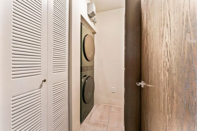 1617 N Flagler Drive, West Palm Beach, FL 33407