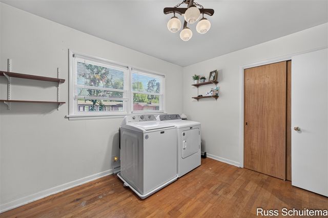 1501 Greenwich Road, Roosevelt Park, MI 49441