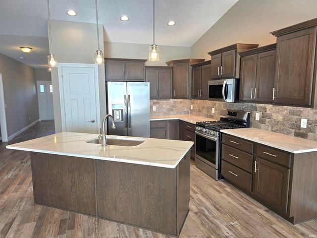 5445 Rio Azul Cove, Fort Wayne, IN 46818