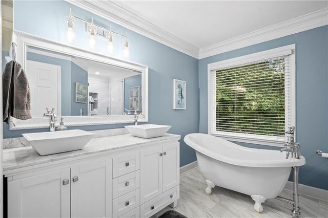 231 Trenton Lane, Canton, GA 30115