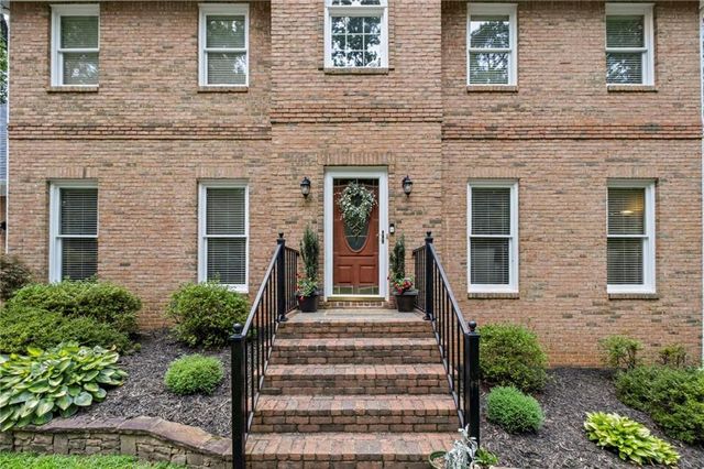 231 Trenton Lane, Canton, GA 30115