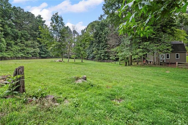 231 Trenton Lane, Canton, GA 30115