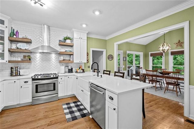231 Trenton Lane, Canton, GA 30115