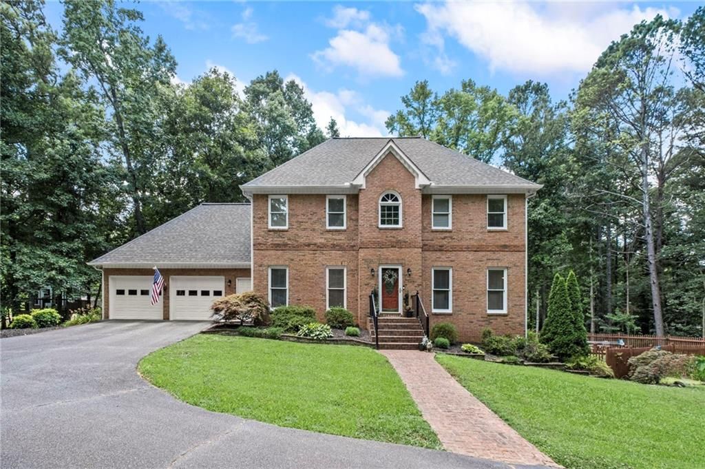 231 Trenton Lane, Canton, GA 30115