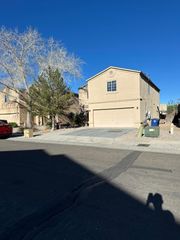 708 Avanti Street SW, Albuquerque, NM 87121