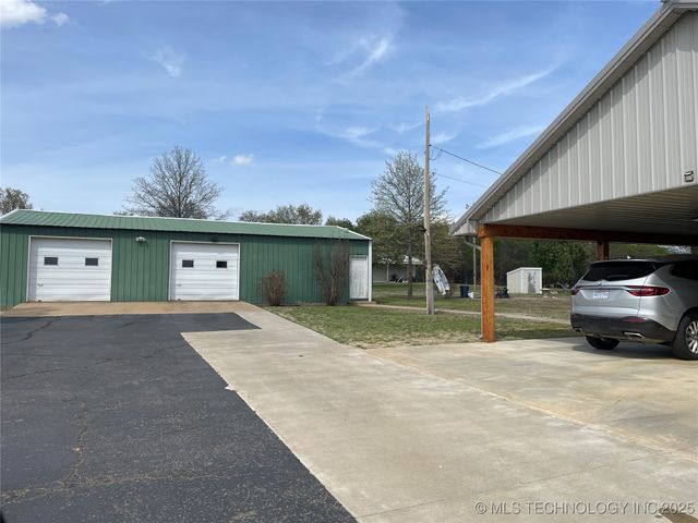 11258 Hwy 51, Hulbert, OK 74441